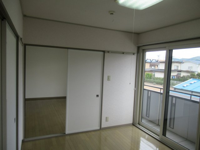 テンアールの洋室|201号室のサンプル写真となります