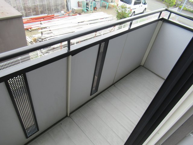 テンアールのバルコニー|201号室のサンプル写真となります