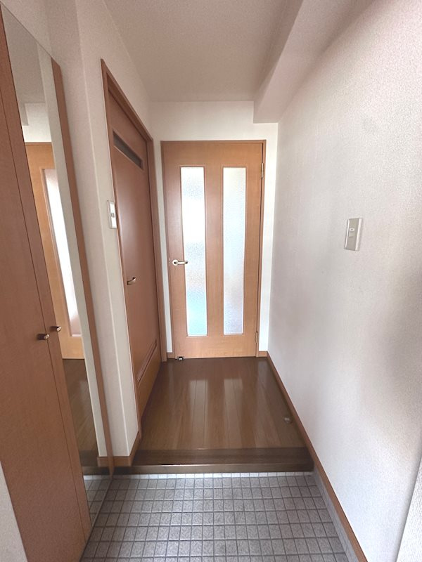 MDI インターフェイス竪町の玄関