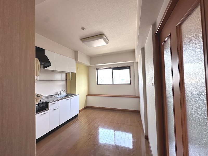 MDI インターフェイス竪町の居間・リビング