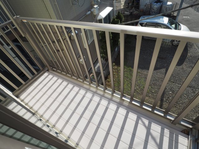 小泉貸家のバルコニー
