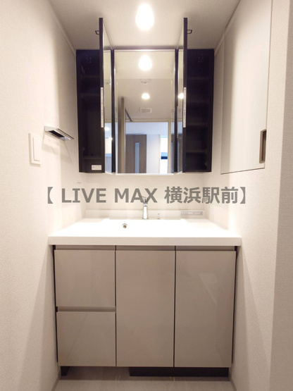 【洗面所】パークアクシス横浜伊勢佐木町通り