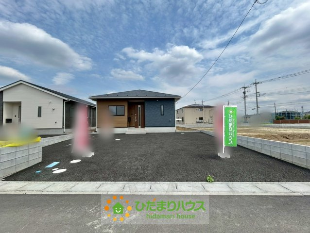 加須市馬内第3　新築一戸建て　04　クレイドルガーデンの駐車場