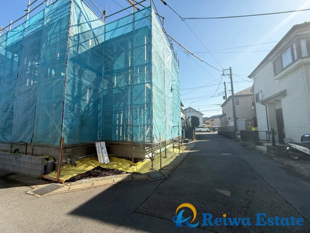 新築戸建　茅ヶ崎市香川3丁目の前面道路含む現地写真