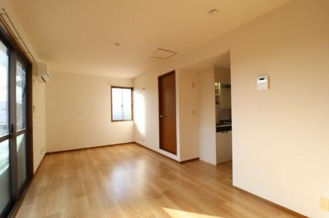 エクレールの居間・リビング|室内