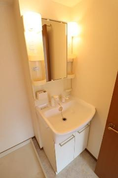 エクレールの洗面所|洗面