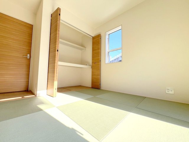 八王子市楢原町　全1棟　新築戸建ての和室