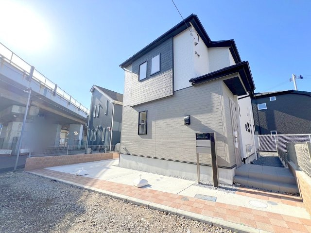 八王子市楢原町　全1棟　新築戸建ての外観