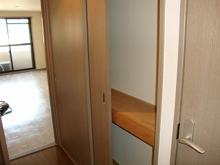 ハイムリトルオアシスの内装|廊下収納