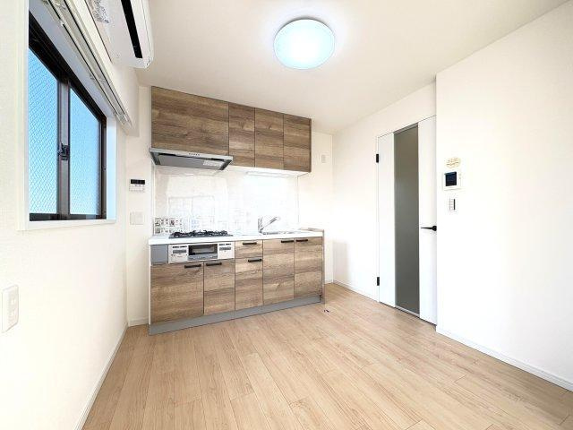 スカイウェイ立石のキッチン|ドキドキの新生活も、安心してスタート。ぴったりの住まいを見つけませんか？クランディアが一緒に住まい選びをサポートします‼　まずは、お気軽にお問合せください　＃クランディア