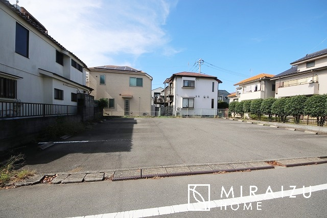 【前面道路含む現地写真】 | 現地見学やご案内は、周辺環境と合わせてエリアの特性を存分にお伝えできるような思いでに残るご案内に努めます。
