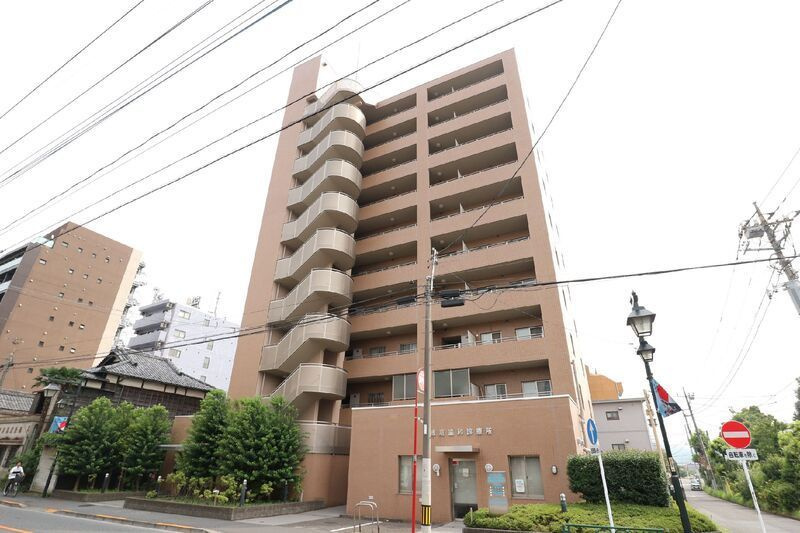 ルーエハイム府中の外観