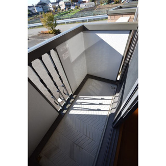 【バルコニー】 | ハニーコートＤ