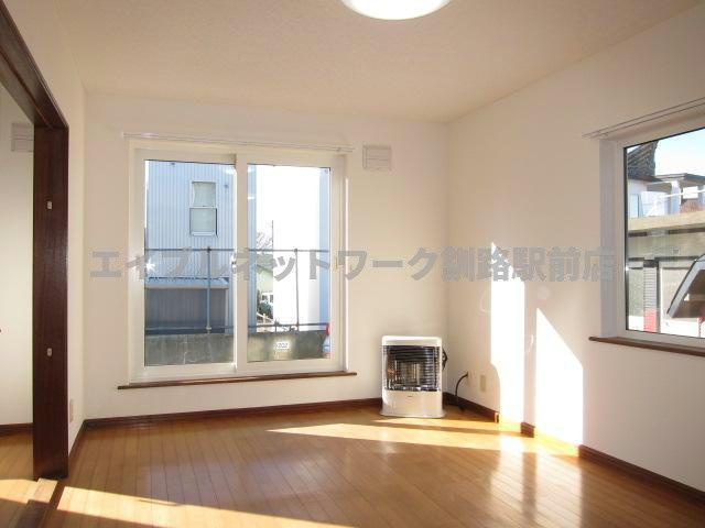 ハーバーシティ浦見 No.9の居間・リビング