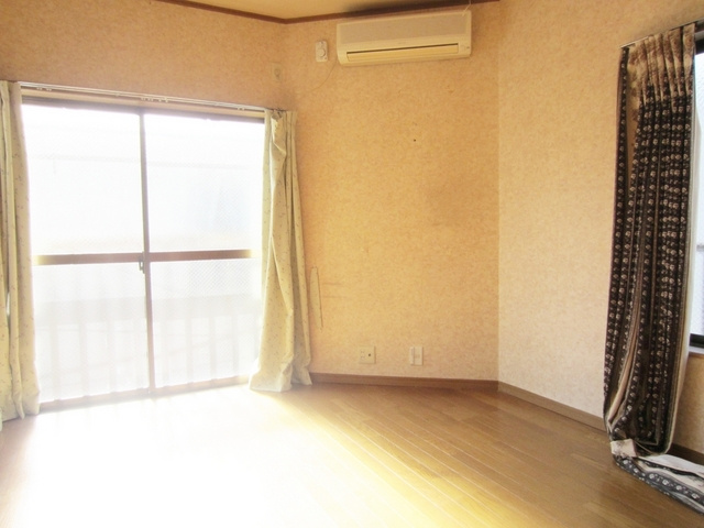 メゾンエトワールの寝室|ペット相談可能のきれいなお部屋