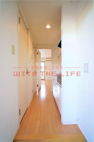 パティオ上津【キャッシュバック対象物件】の玄関|明るい玄関です