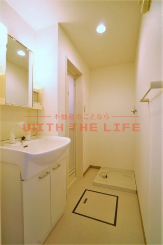 パティオ上津【キャッシュバック対象物件】の洗面所|スペースが確保できる洗面所です