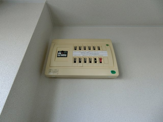 東岡崎藤江ビルの設備