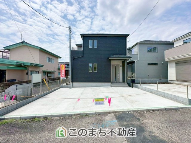 ハートフルタウン宇都宮市白沢町2061番の駐車場|お車並列３台分ご用意しております♪
