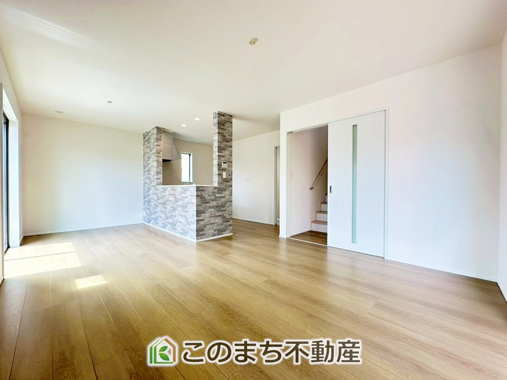 ハートフルタウン宇都宮市白沢町2061番の居間・リビング