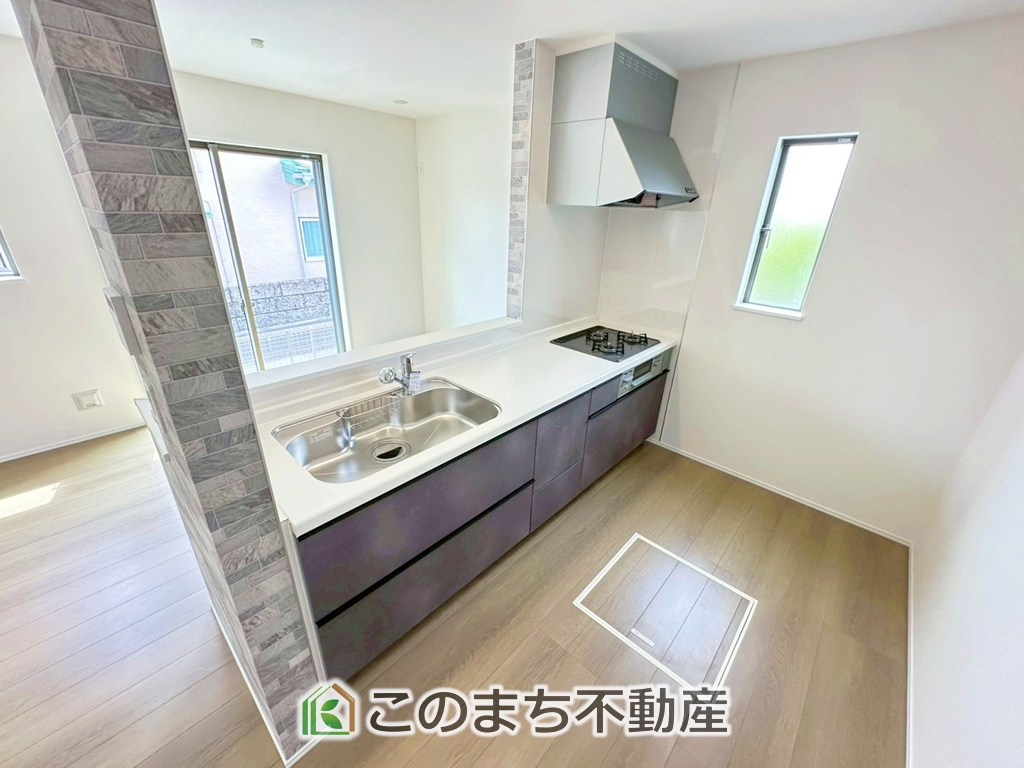 ハートフルタウン宇都宮市白沢町2061番のキッチン|人気の対面式キッチン☆料理をしながらご家族とコミュニケーションが取れます♪