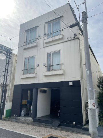 ミレニアス西荻の外観