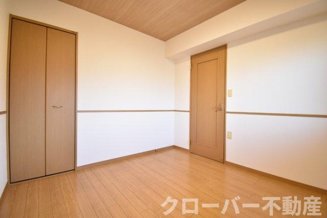 マリベール善通寺の洋室|洋室５．５帖