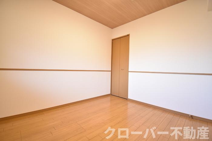 マリベール善通寺の洋室|洋室５．５帖