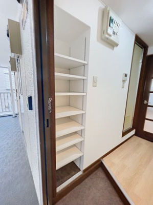 【収納】 | アメジストパレス | ※同建物ほかのお部屋の写真です。