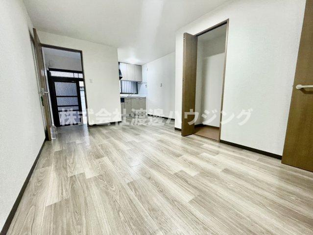 野里1丁目テラスハウスの居間・リビング