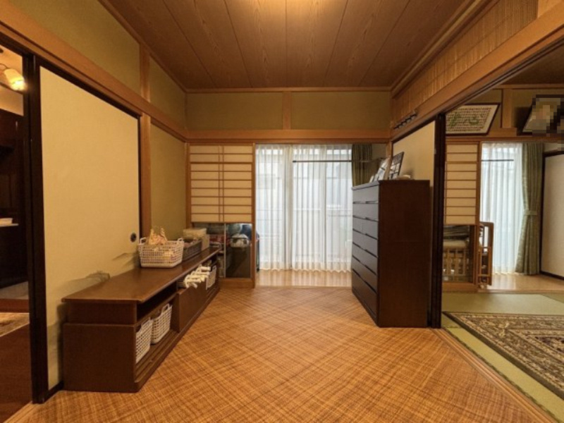 小牧市東4丁目　中古戸建の和室|趣のある和室で縁側もあります☆