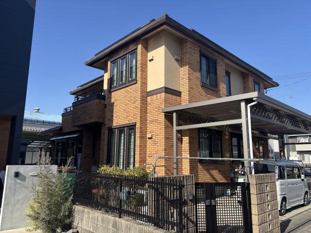 小牧市東4丁目　中古戸建の外観|外壁の素材はタイルなのでメンテナンス費用を抑えることが出来ます！