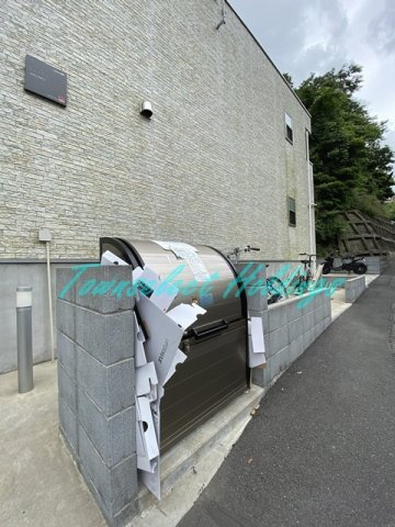 リブリ・タカトリのその他共用部分|敷地内ゴミ置き場あり