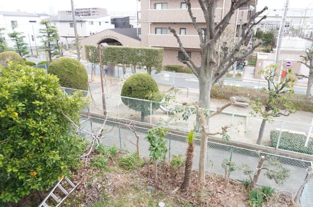 日商岩井草加マンションの展望