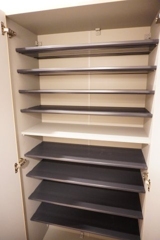 日商岩井草加マンションの収納|シューズボックス