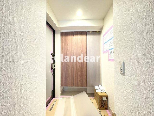 アーリアシティー一之江の玄関|ドキドキの新生活も、安心してスタート。ぴったりの住まいを見つけませんか？クランディアが一緒に住まい選びをサポートします‼　まずは、お気軽にお問合せください　＃クランディア