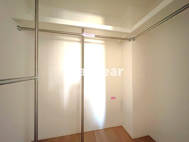 アーリアシティー一之江の収納|ドキドキの新生活も、安心してスタート。ぴったりの住まいを見つけませんか？クランディアが一緒に住まい選びをサポートします‼　まずは、お気軽にお問合せください　＃クランディア