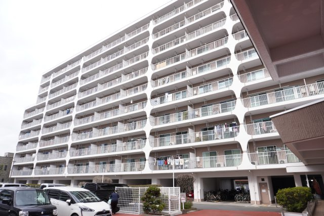 草加松原ハイツＢ棟