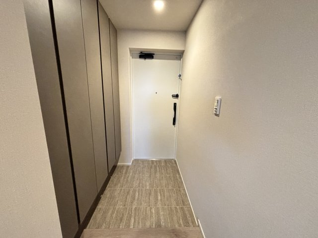 RJRプレシア川口の玄関