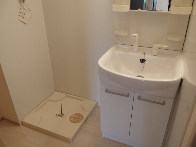 グレイス（百々町）の洗面所