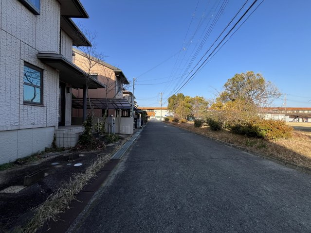泉南郡熊取町希望が丘3丁目戸建の前面道路含む現地写真