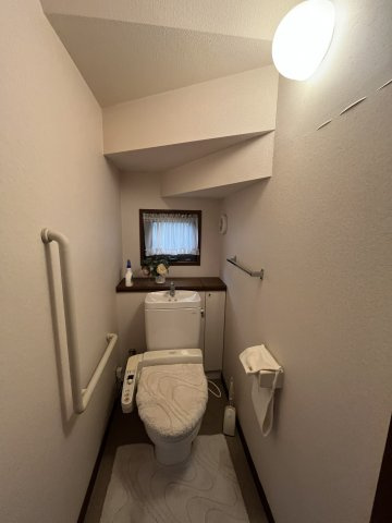 泉南郡熊取町希望が丘3丁目戸建のトイレ