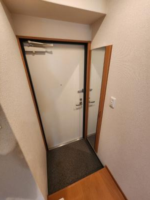 G・F二条城（グランフェニックス二条城）の玄関