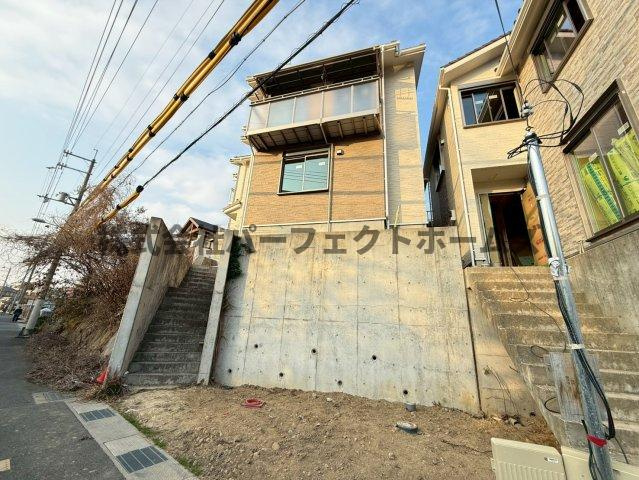 太秦緑ヶ丘戸建　賃貸の外観|落ち着いた雰囲気の外観です