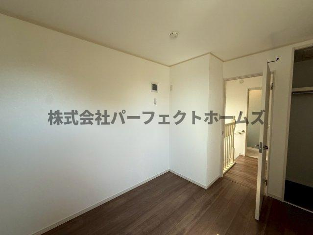 太秦緑ヶ丘戸建　賃貸の洋室|個人の部屋や寝室として使える洋室です