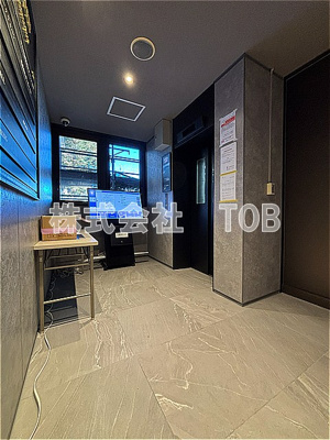 【その他共用部分】 | ＰＡＲＫ ＭＯＤＥＲＮ つつじヶ丘 | メインエントランス　エレベーター