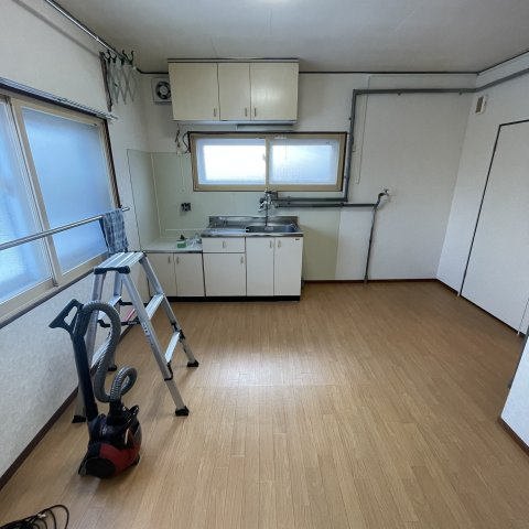 佐藤アパートの居間・リビング