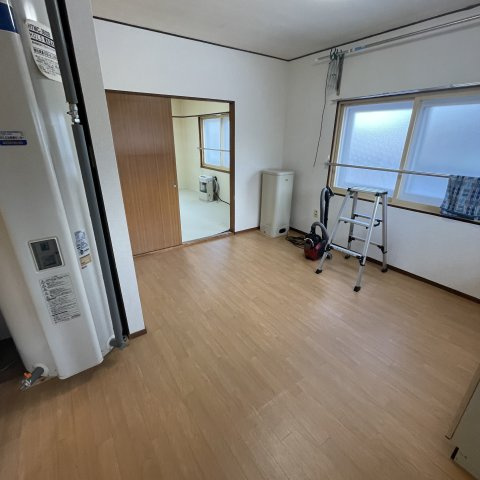 佐藤アパートの居間・リビング