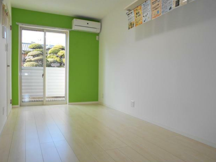 グラツィオーソ姫路市役所前の洋室