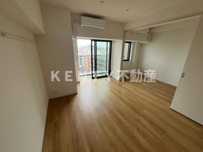 【居間・リビング】 | ラティエラ大鳥居 | ゆったりとした居間です